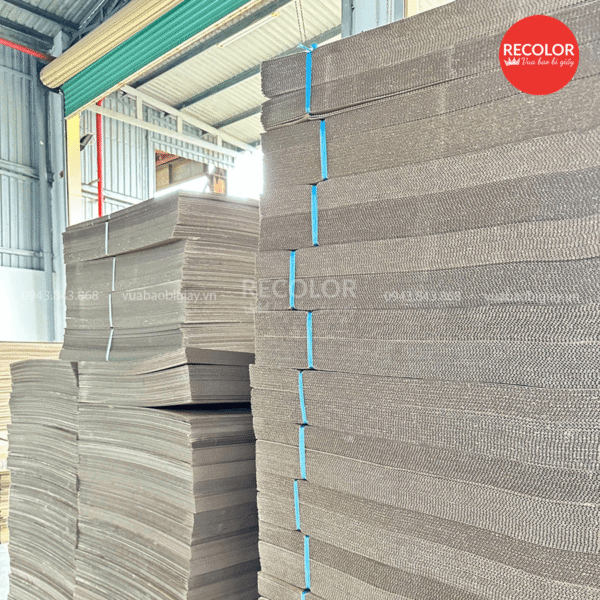 Đặc điểm của giấy carton 2 lớp