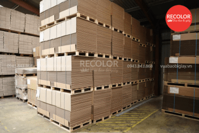 Định lượng giấy carton là gì? Cách tính định lượng giấy carton chi tiết