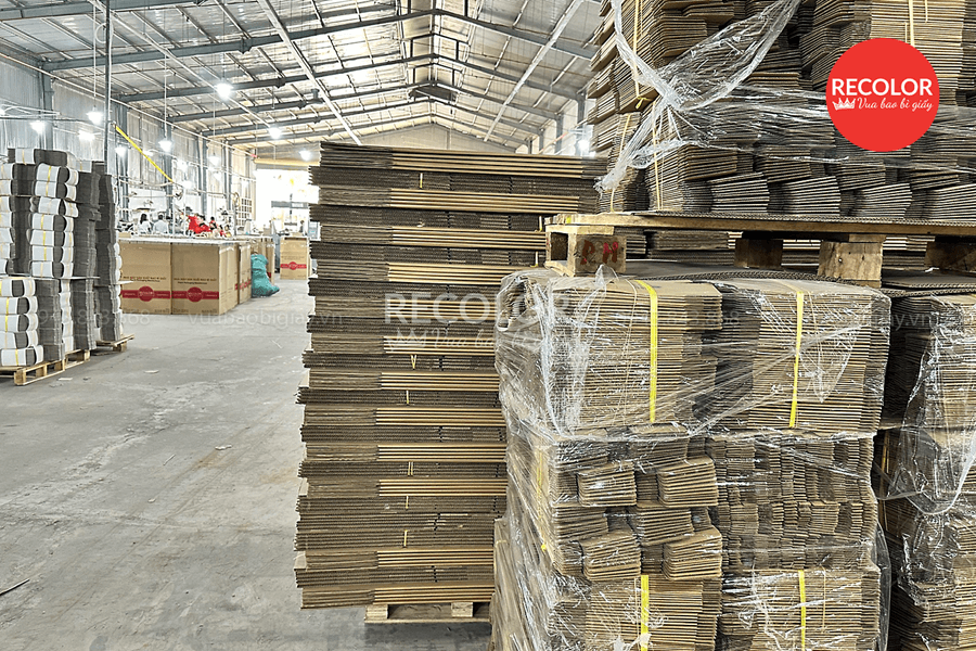 Cam kết khi đặt sản xuất thùng carton Phú Lợi tại RECOLOR